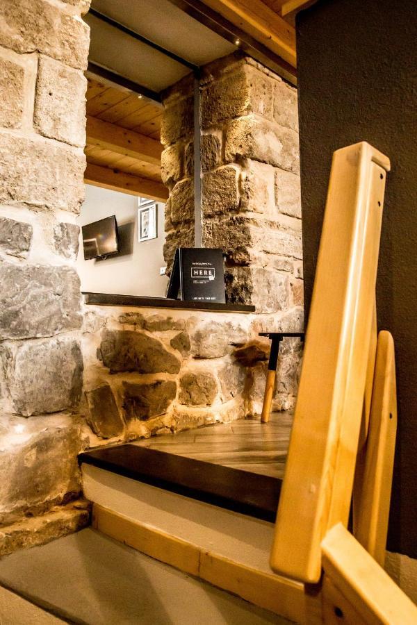 "Here" Mini Loft ألغيرو المظهر الخارجي الصورة