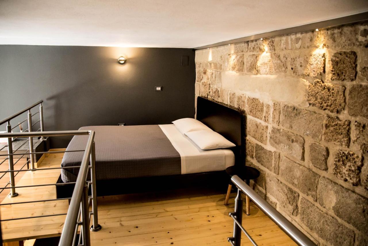 "Here" Mini Loft ألغيرو المظهر الخارجي الصورة
